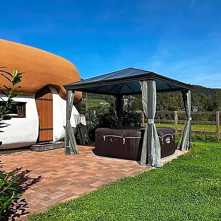 Glamping Pec - Halfboard Hotel *